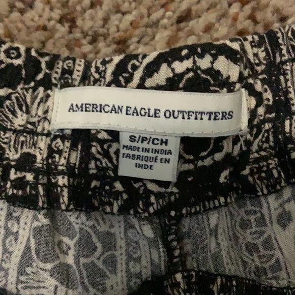 AE patterned shorts - Picture 2 of 3